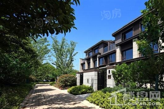 金地水悦堂实景图