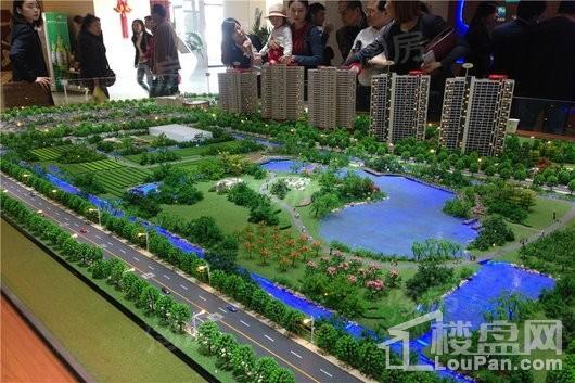 鸿泰乐颐小镇实景图