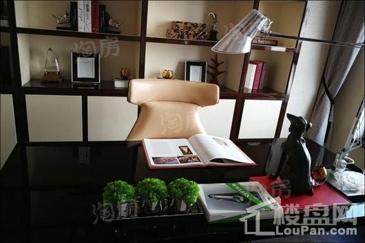 中金海棠湾别墅样板间