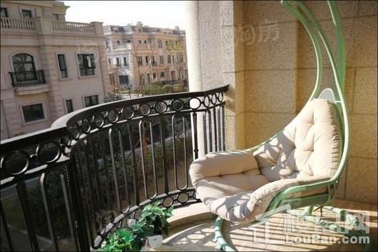 中金海棠湾别墅样板间