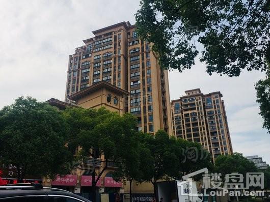 步阳御江金都二期实景图