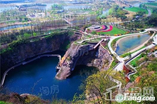 佘山东郡配套图