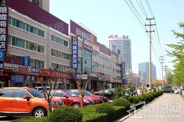 万城华府配套图