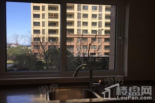 远洋万和四季样板间