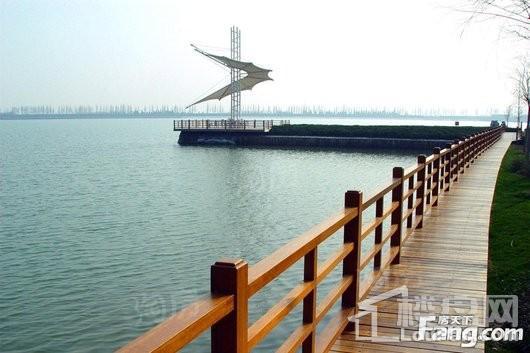绿地曼哈顿二期商铺配套图