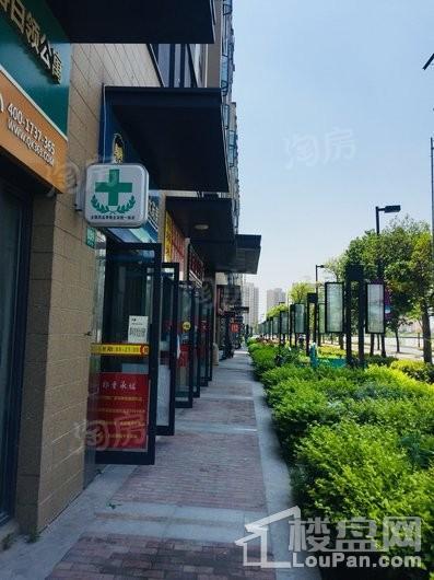 骏丰玲珑坊商铺实景图