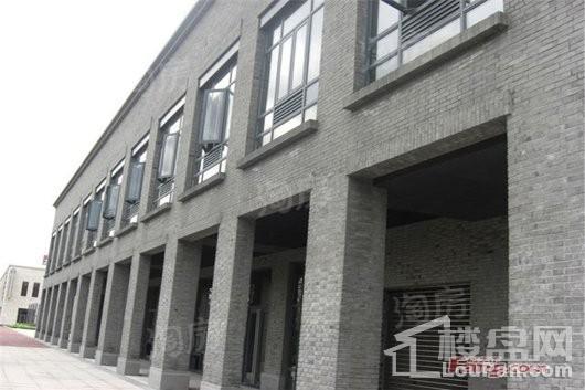 咸塘商业步行街实景图