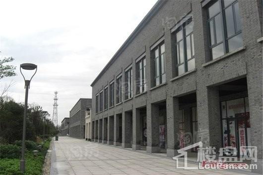 咸塘商业步行街实景图