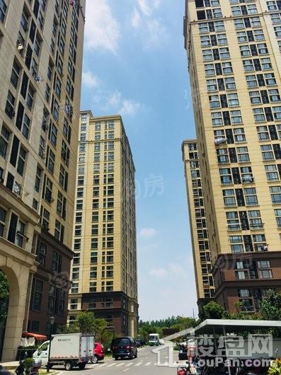 嘉隆国际广场实景图