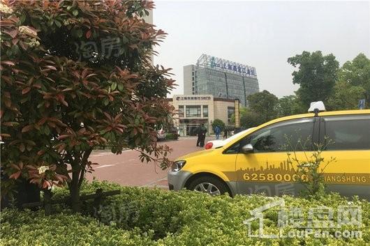 嘉隆国际广场配套图