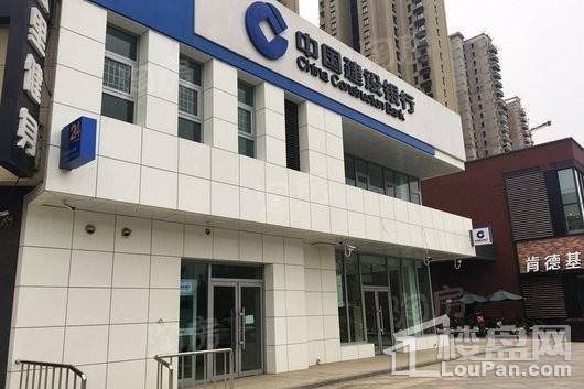 中铁香湖配套图