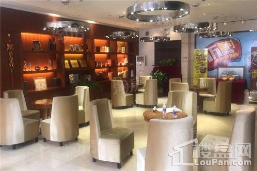 宝地铭门实景图