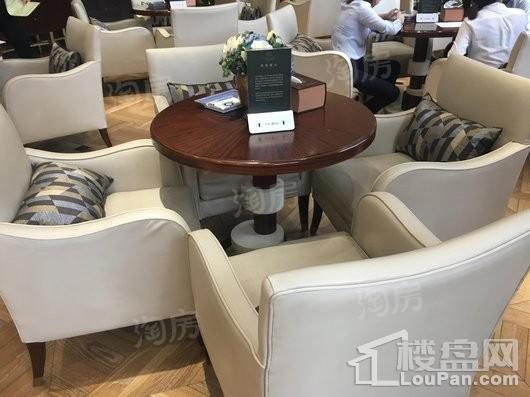 金地樾檀山实景图
