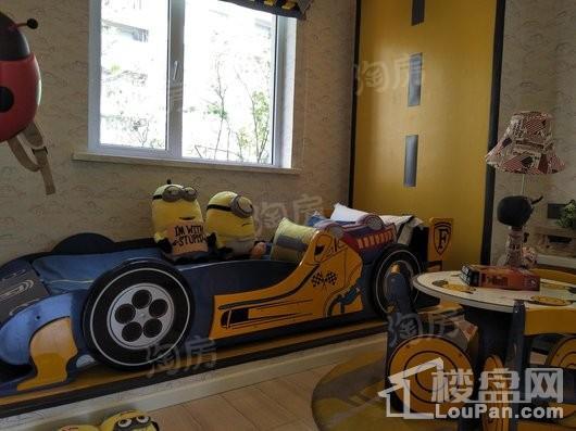 美的时代城样板间