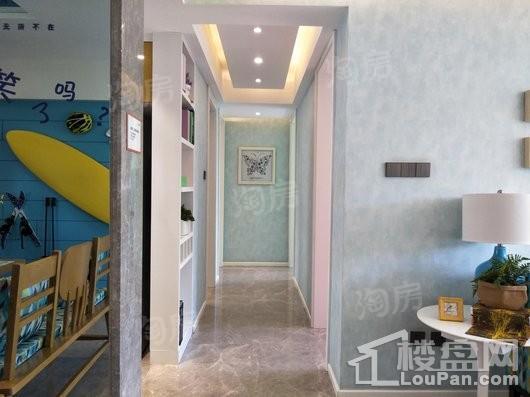 美的时代城样板间