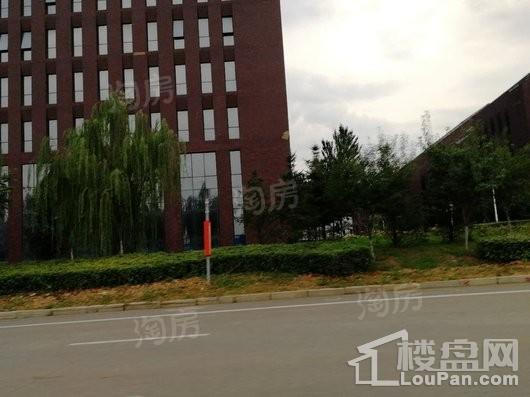 东北总部基地配套图