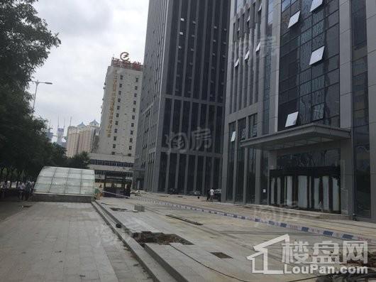 福佳金融大厦实景图