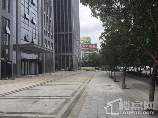 福佳金融大厦实景图