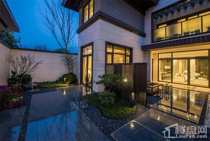 融创九宸府样板间