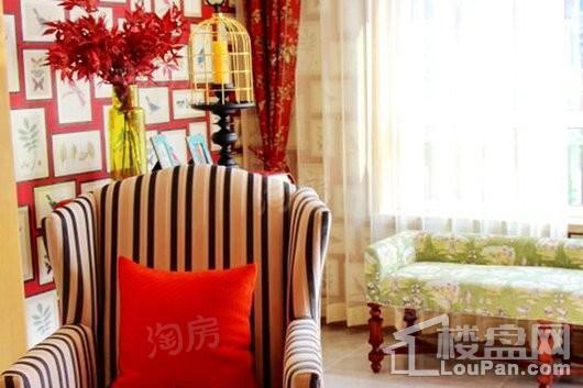 卓尔沈阳客厅样板间