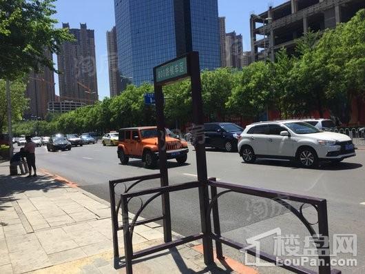 夏宫城市广场配套图