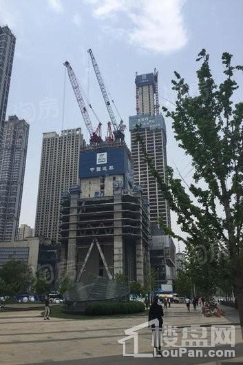 宝能GFC实景图