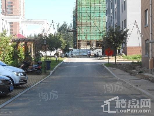 北宇红枫庭院实景图