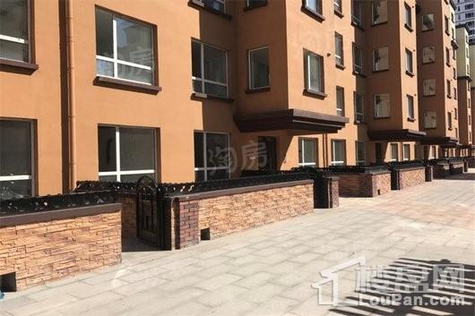 和平上河城实景图