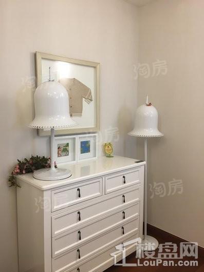 恒大滨江左岸样板间