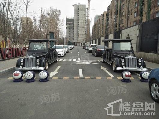 万科翡翠公园实景图