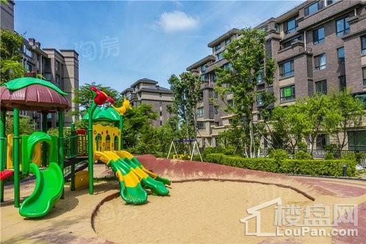 五彩阳光城实景图