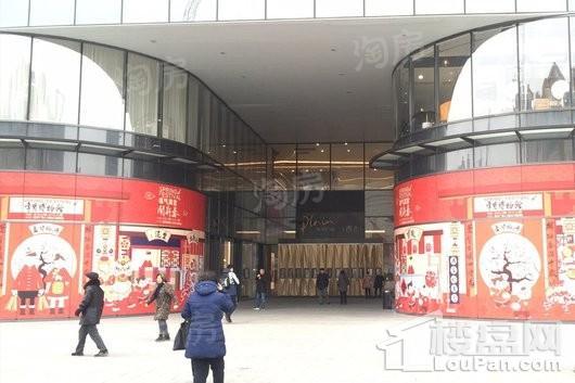 苏宁广场实景图