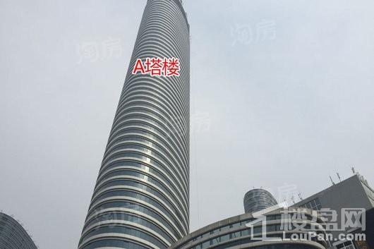 苏宁广场实景图