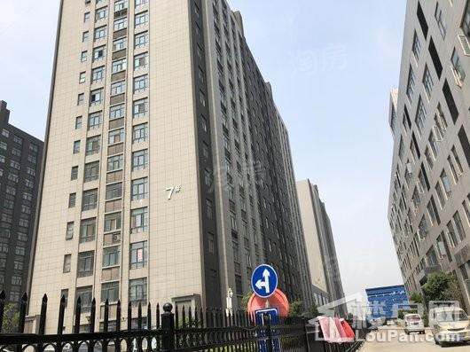 金玺总部港实景图