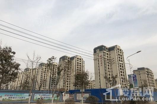 伟业龙湖上城实景图