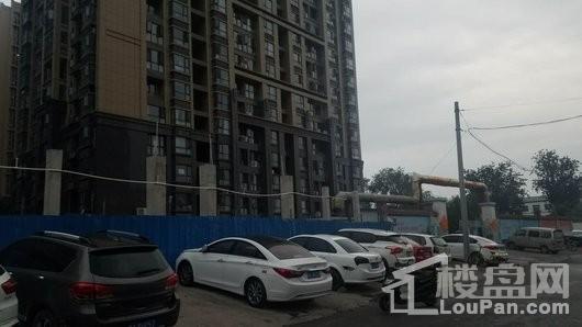 宏江中央广场实景图