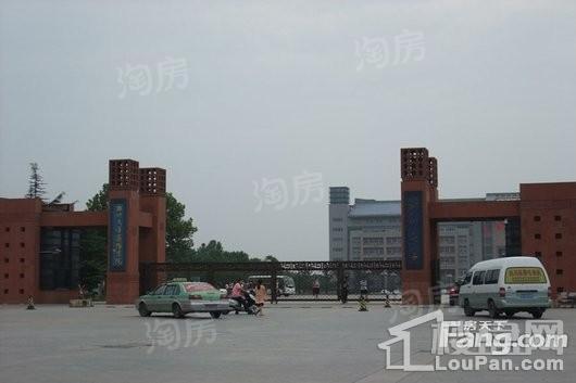 朗悦公园茂配套图