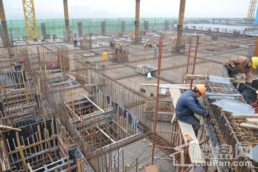 永和龙子湖广场实景图