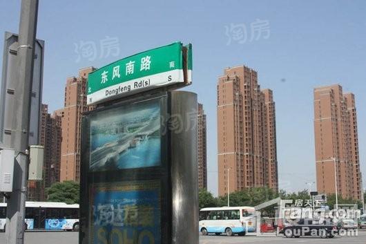 永和龙子湖广场配套图