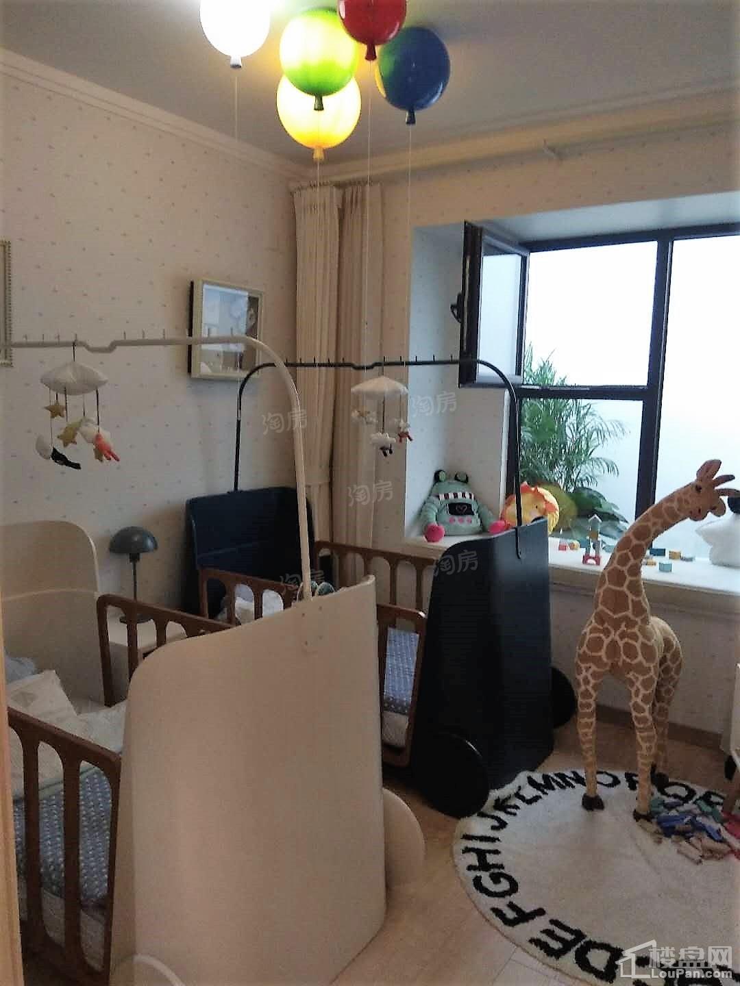 五矿万科哈洛小镇样板间
