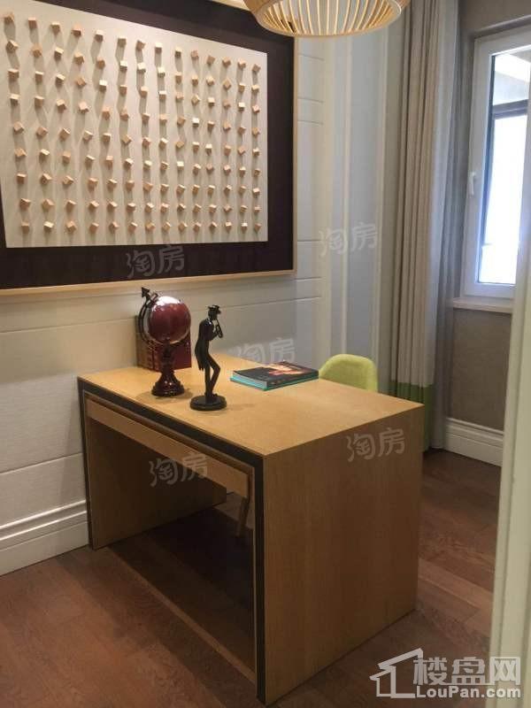 鸿坤·原乡溪谷样板间