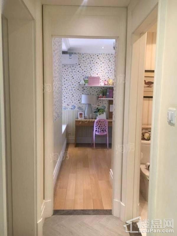 鸿坤·原乡溪谷样板间