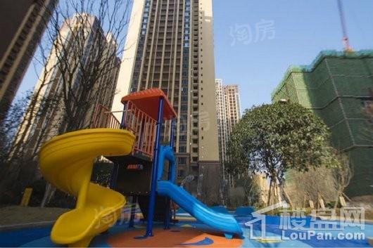 中铁骑士府邸实景图