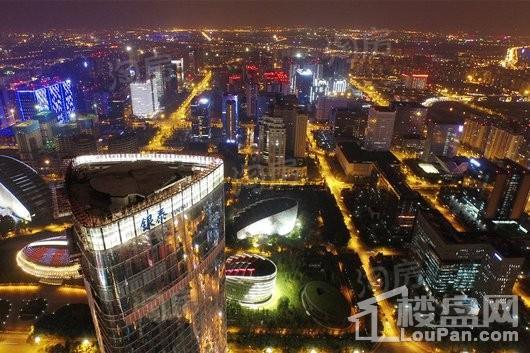 成都银泰中心华悦府实景图