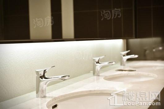 中国华商金融中心写字楼样板间
