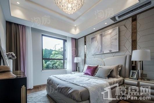 奥体金茂悦样板间