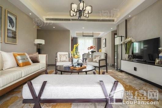 绿地新里城样板间