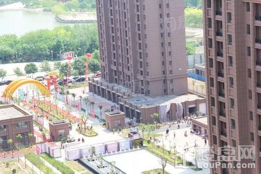汇景新城实景图