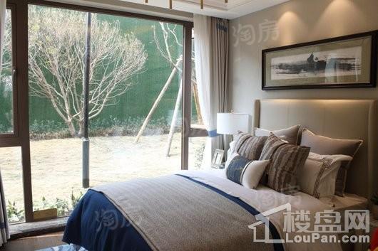 金辉新城半岛云著样板间