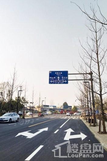 周边配套图